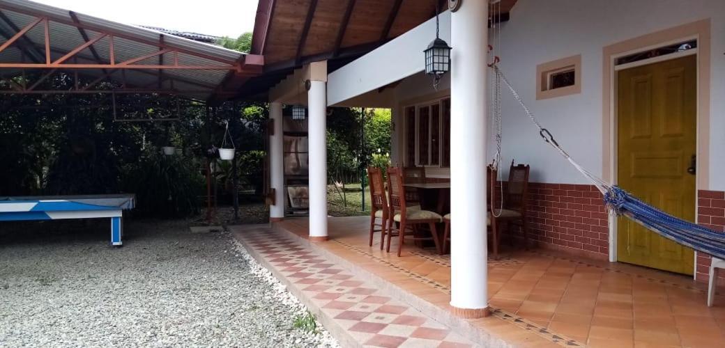 Hotel Campestre Las Bailarinas Armenia  Zewnętrze zdjęcie